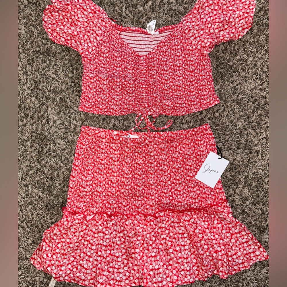 Japna Skirt Set